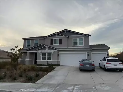 Exterior - 7453 Grazing Ln, Riverside, CA 92507 photo 2 of 4