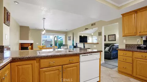 Kitchen - 3108 Antler, Ontario, CA 91761 photo 2 of 5