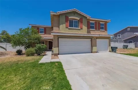 2454 Forest Grv, Perris, CA 92571