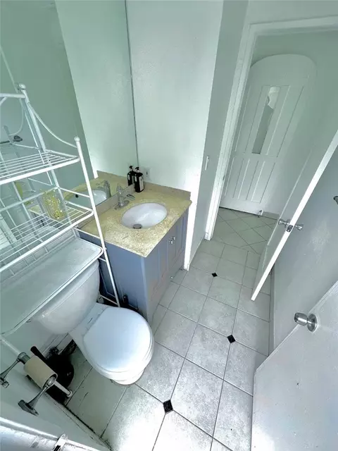 Bath - 1321 E Lingard St, Lancaster, CA 93535 photo 1 of 3