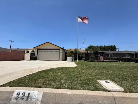 221 S Ranburn, Azusa, CA 91702