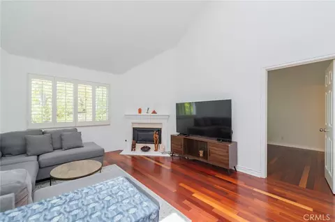 Living - 501 E Del Mar Blvd #312, Pasadena, CA 91101 photo 2 of 3