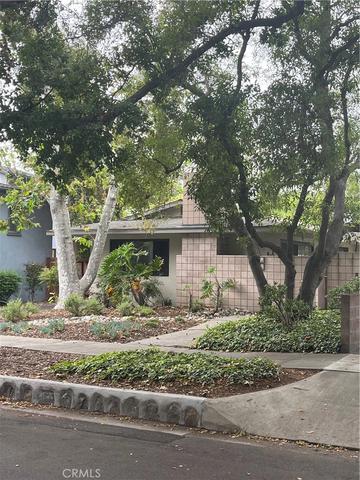 361 W 6th St, Claremont, CA 91711