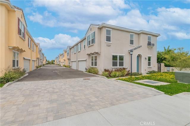 11237 Gladhill Rd #2, Whittier, CA 90604