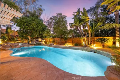 Exterior - 26 Appleglen, Irvine, CA 92602 photo 7 of 14