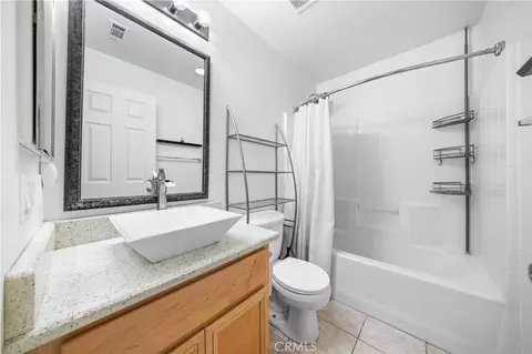 Bath - 26 Appleglen, Irvine, CA 92602 photo 4 of 4