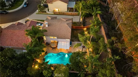 View/Area - 26 Appleglen, Irvine, CA 92602 photo 2 of 5