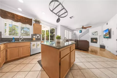 Kitchen - 26 Appleglen, Irvine, CA 92602 photo 2 of 3