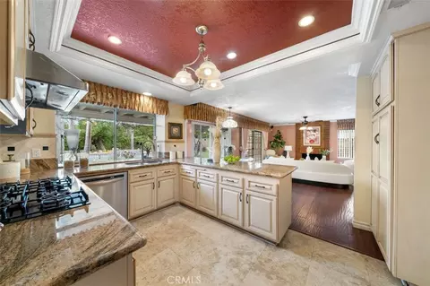 Kitchen - 555 Chuck Wagon, Walnut, CA 91789 photo 3 of 3