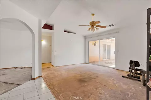 Living - 18588 Kamana, Apple Valley, CA 92307 photo 1 of 8