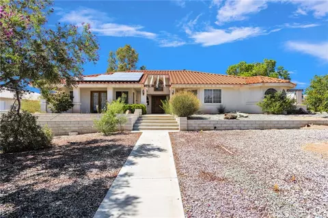 Exterior - 18588 Kamana, Apple Valley, CA 92307 photo 1 of 5