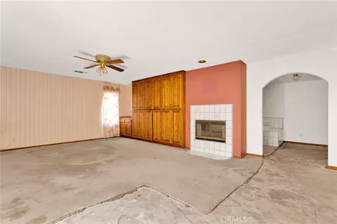 Bedroom - 18588 Kamana, Apple Valley, CA 92307 photo 1 of 4
