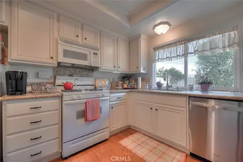 Kitchen - 4437 Polk, Chino, CA 91710 photo 5 of 6