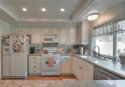 Kitchen - 4437 Polk, Chino, CA 91710 photo 3 of 6