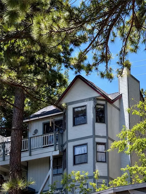 Exterior - 31563 Inspiration Dr, Running Springs, CA 92382 photo 1 of 4
