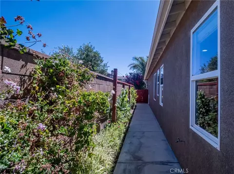 Exterior - 34116 Galleron St, Temecula, CA 92592 photo 11 of 15