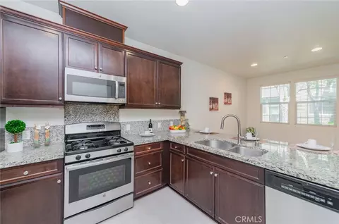 Kitchen - 6030 Eucalyptus, Chino, CA 91710 photo 5 of 5