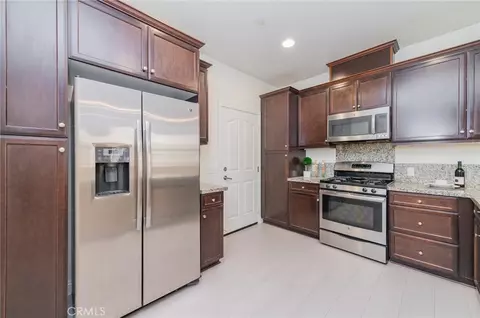 Kitchen - 6030 Eucalyptus, Chino, CA 91710 photo 3 of 5