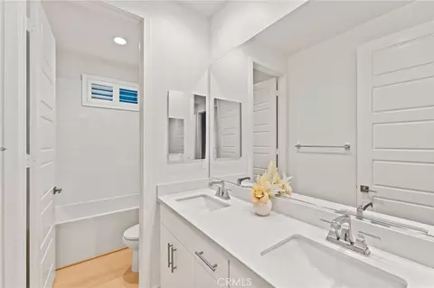 Bath - 127 Restore, Irvine, CA 92618 photo 4 of 4