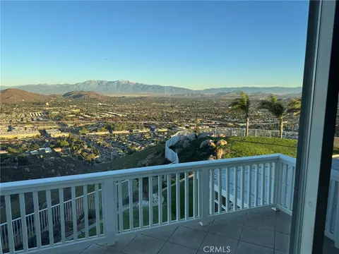 View/Area - 16253 Moon Bow Ct, Riverside, CA 92503 photo 2 of 5