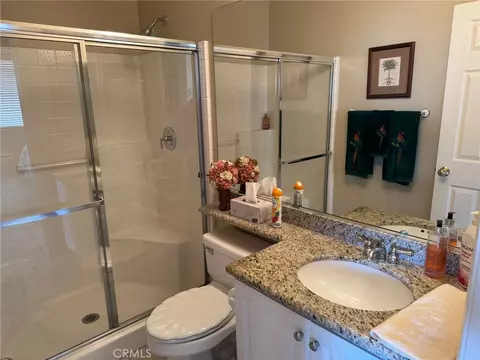 Bath - 16253 Moon Bow Ct, Riverside, CA 92503 photo 1 of 7