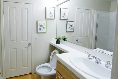 Bath - 60 Edenbrook, Irvine, CA 92620 photo 1 of 4