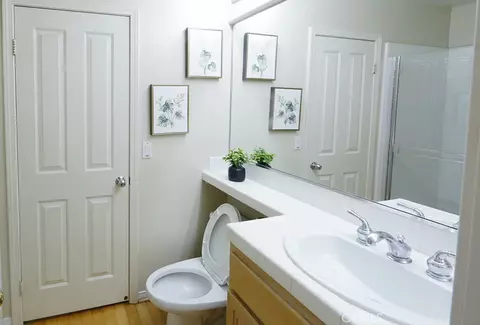 Bath - 60 Edenbrook, Irvine, CA 92620 photo 1 of 4
