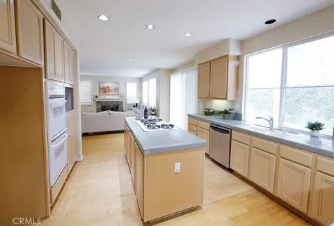 Kitchen - 60 Edenbrook, Irvine, CA 92620 photo 1 of 2