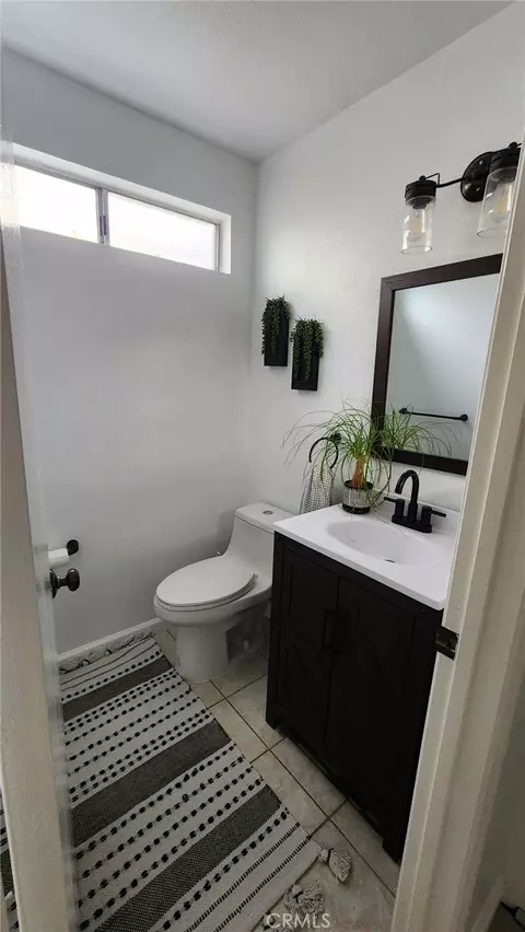 Bath - 1683 Bronco, Oceanside, CA 92057 photo 1 of 5