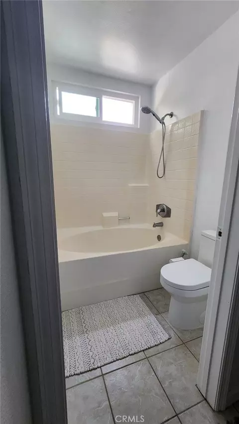 Bath - 1683 Bronco, Oceanside, CA 92057 photo 5 of 5