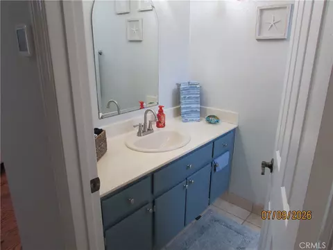 Bath - 31132 Corte Anza, Temecula, CA 92592 photo 5 of 6