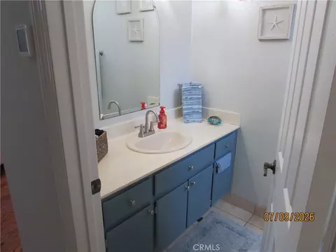 Bath - 31132 Corte Anza, Temecula, CA 92592 photo 5 of 6