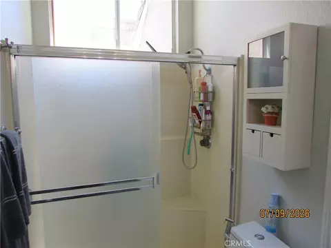 Bath - 31132 Corte Anza, Temecula, CA 92592 photo 6 of 6