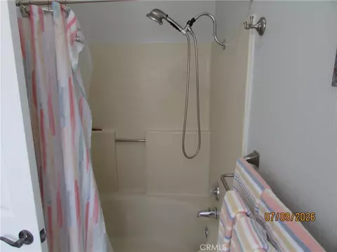 Bath - 31132 Corte Anza, Temecula, CA 92592 photo 4 of 6
