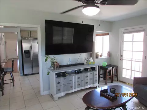 Living - 31132 Corte Anza, Temecula, CA 92592 photo 5 of 5