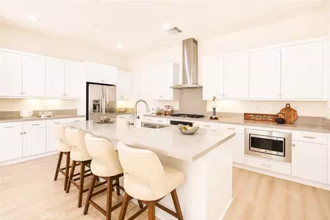 Kitchen - 137 Terrapin, Irvine, CA 92618 photo 5 of 5