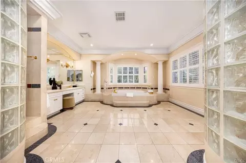 Bath - 1468 Pierre Rd, Walnut, CA 91789 photo 3 of 6