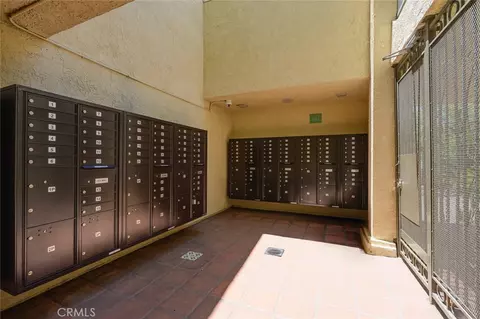 64 N Mar Vista Ave, Pasadena, CA 91106 photo 30
