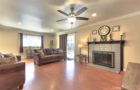 Living - 8723 Larkin Ct, Riverside, CA 92503 photo 2 of 5