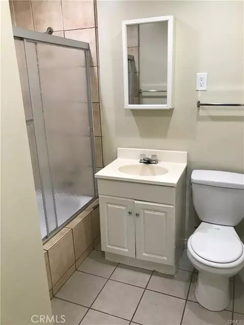 Bath - 1063 N Pershing, San Bernardino, CA 92410 photo 2 of 3