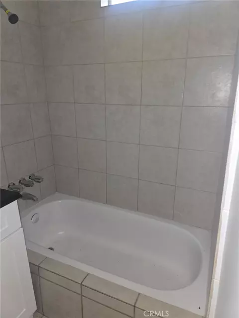Bath - 1063 N Pershing, San Bernardino, CA 92410 photo 3 of 3