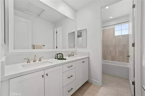 Bath - 22058 Manarola Way, Walnut, CA 91789 photo 2 of 4