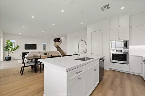 Kitchen - 22058 Manarola Way, Walnut, CA 91789 photo 2 of 2