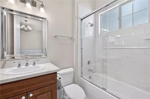 Bath - 1469 E Foothill Blvd, Glendora, CA 91741 photo 2 of 6