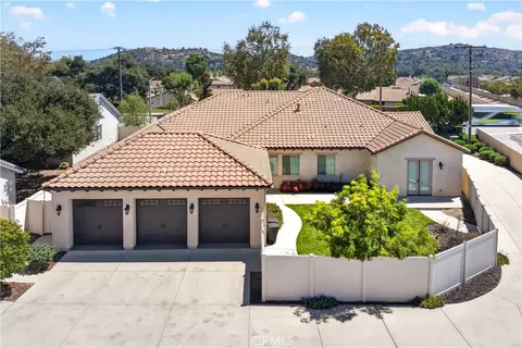 Exterior - 1469 E Foothill Blvd, Glendora, CA 91741 photo 2 of 11