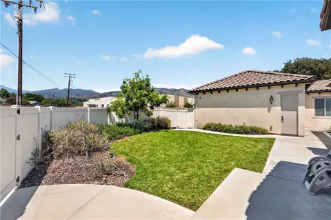 Exterior - 1469 E Foothill Blvd, Glendora, CA 91741 photo 6 of 11