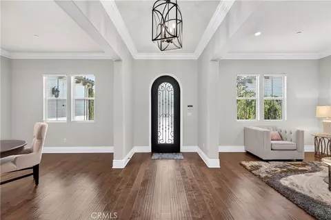 Entry Way - 1469 E Foothill Blvd, Glendora, CA 91741 photo 2 of 8