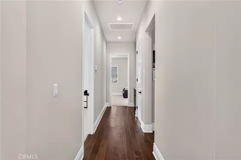 Entry Way - 1469 E Foothill Blvd, Glendora, CA 91741 photo 3 of 8