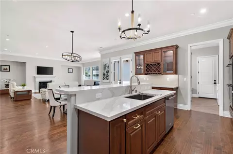 Kitchen - 1469 E Foothill Blvd, Glendora, CA 91741 photo 4 of 5