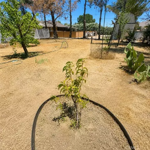 Exterior - 18865 Felton, Hesperia, CA 92345 photo 5 of 9